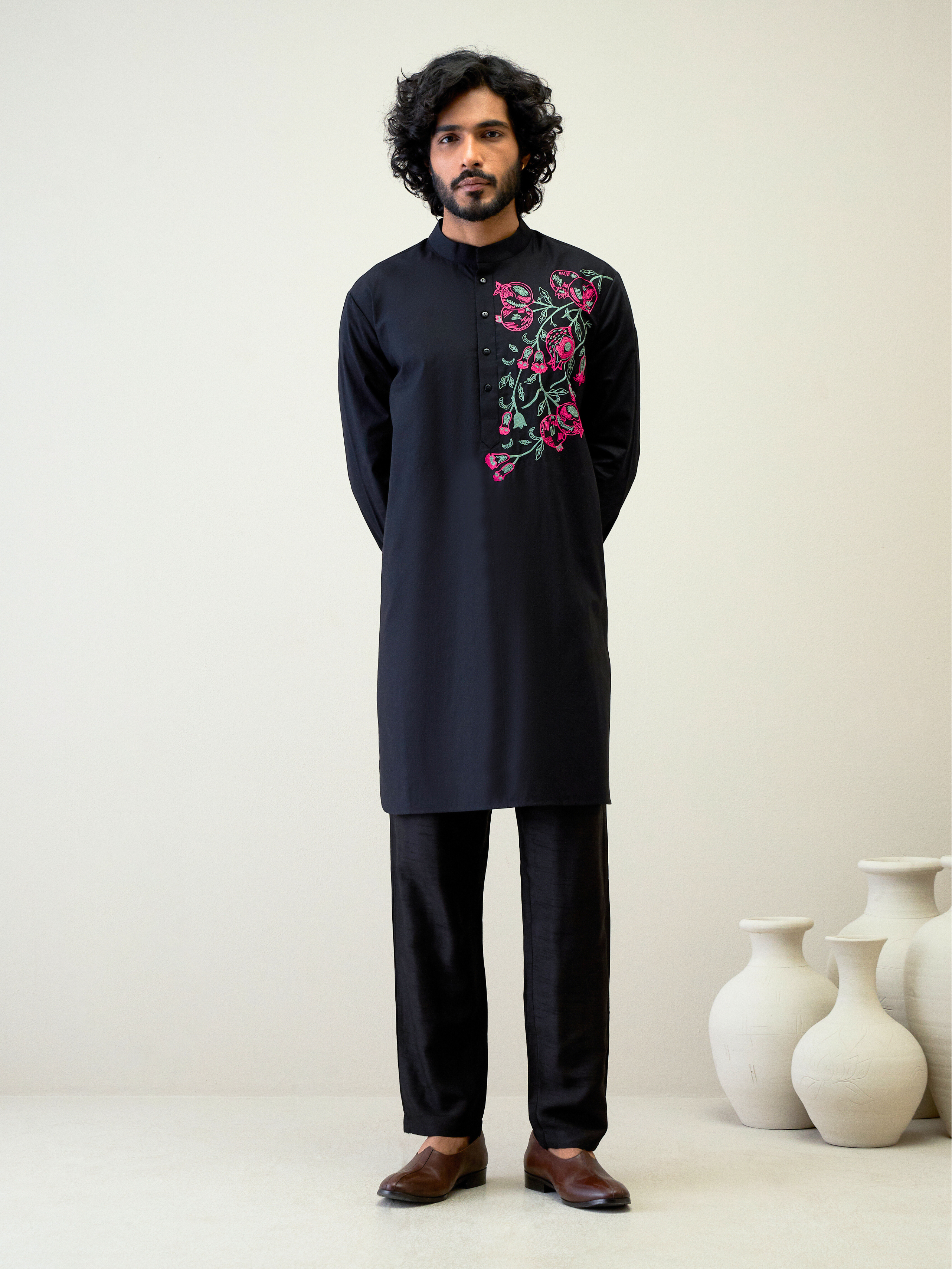 Dastak Kurta Set