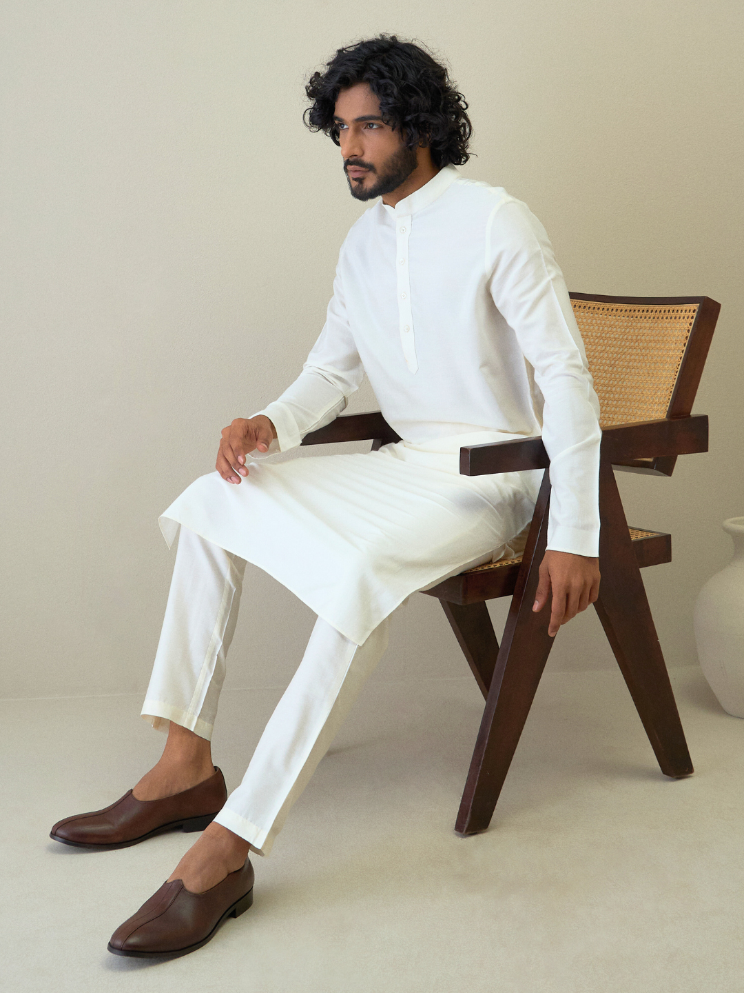 Shwet Kurta Set