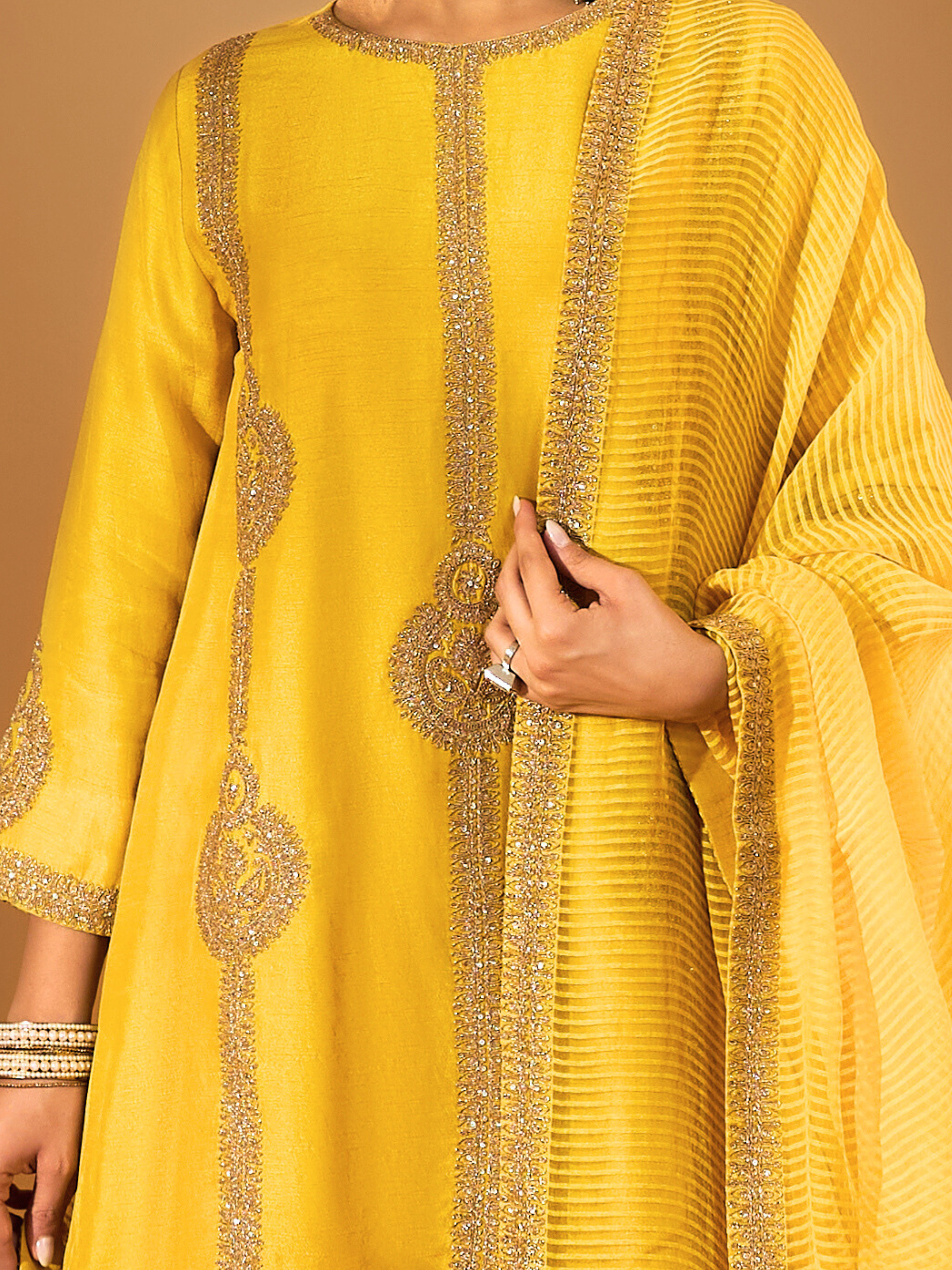 Zainaa Kurta Set