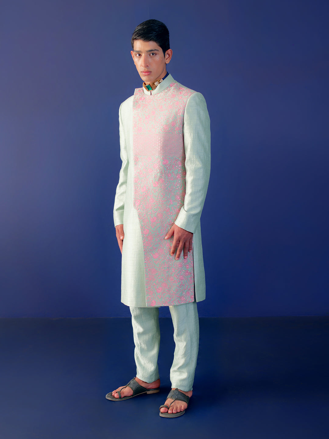 Ridhimaa Gupta- Muraad Sherwani Set