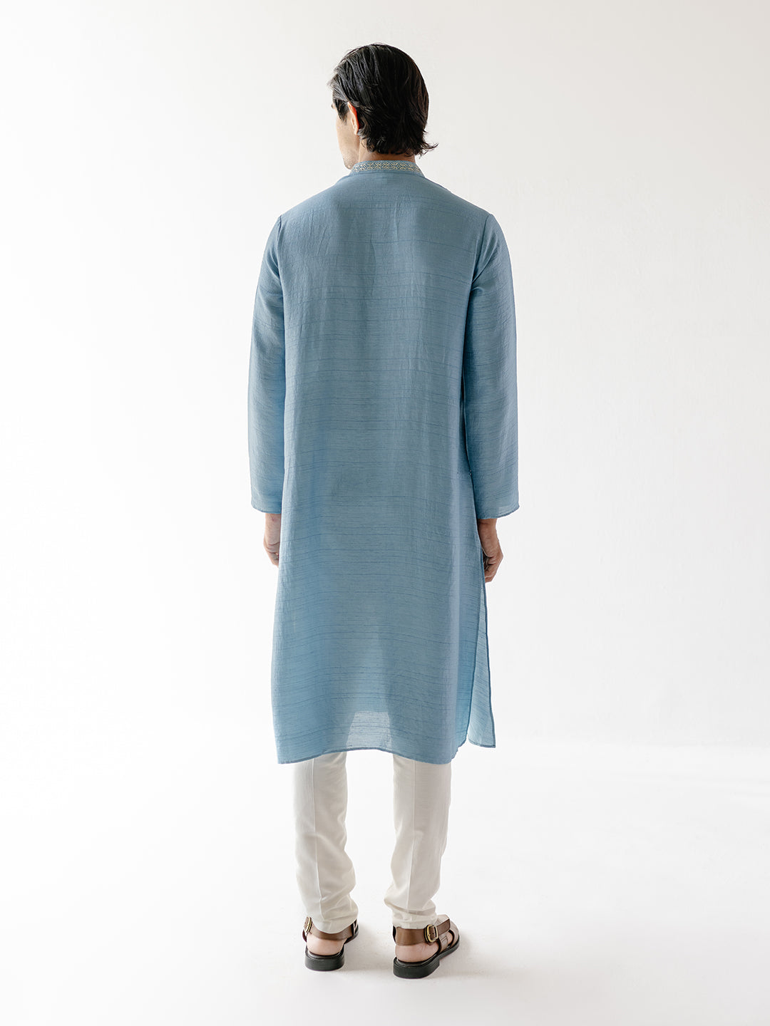 Aitbaar Kurta Set